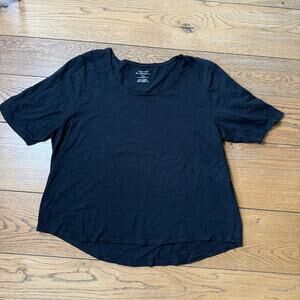 Chicos The Ultimate Tee Shirt SZ 3 Black Short Sleeve Classic Casual Cotton Boxy